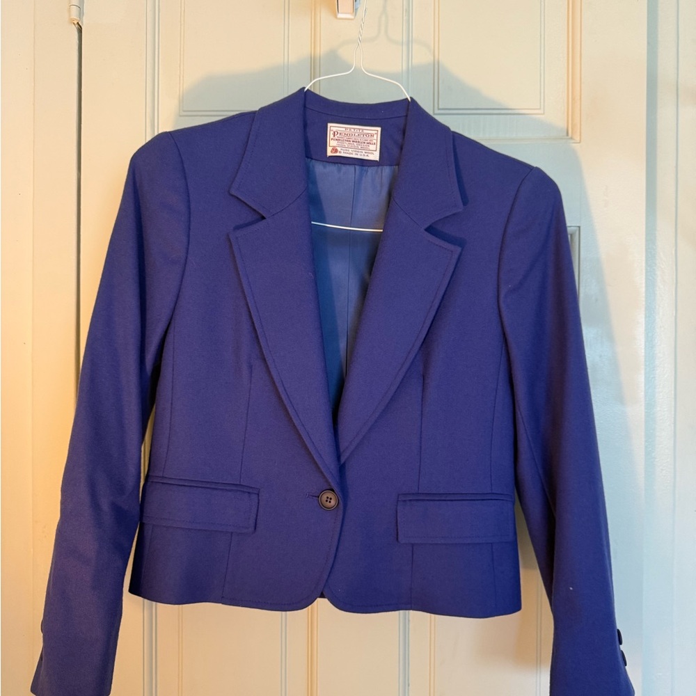 Elegant Blue Women's Pendleton Blazer